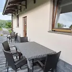 Stas-przy Szkole Nr3 W Skawie * Skawa